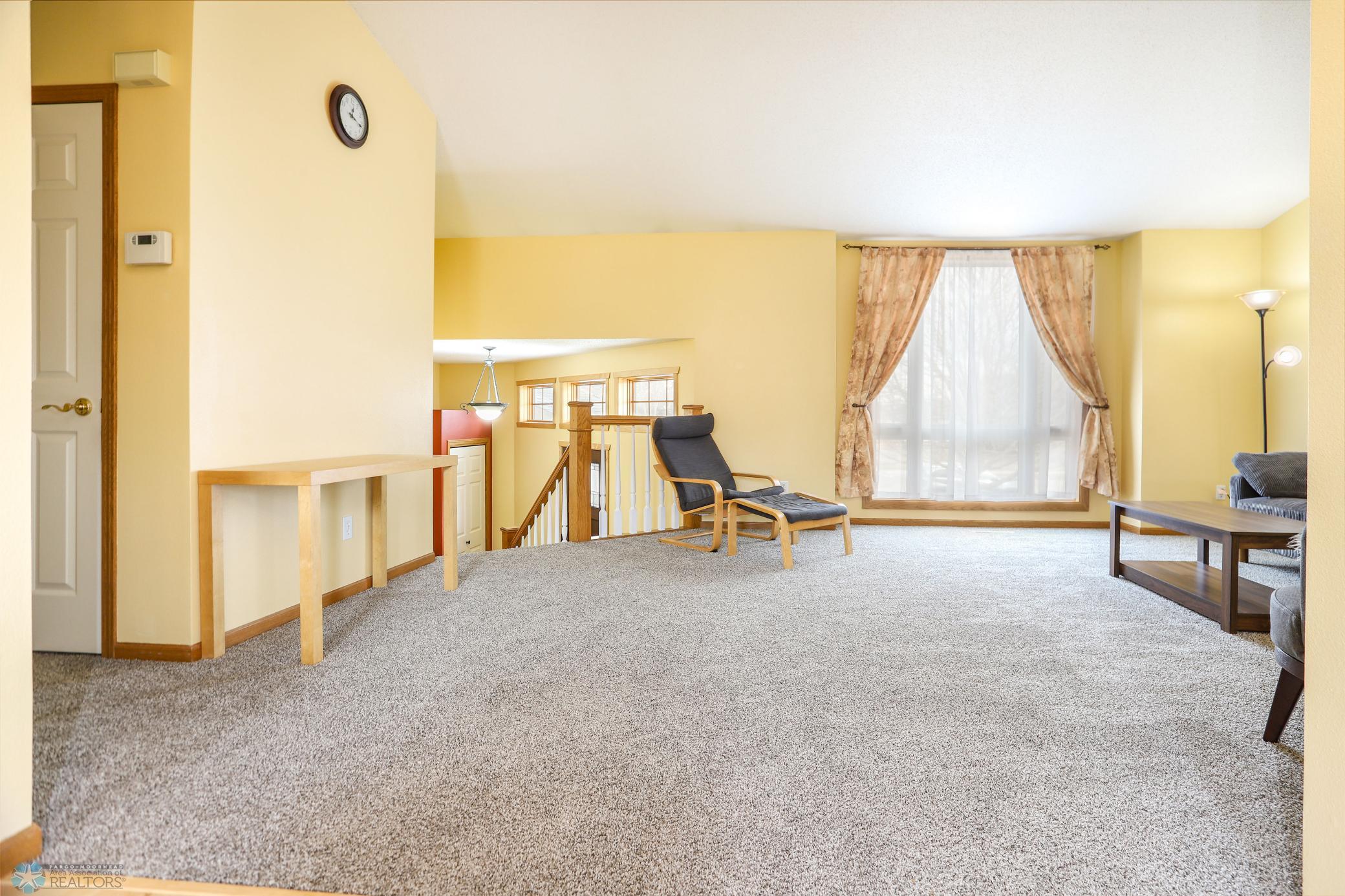 011 upper living 1.jpg