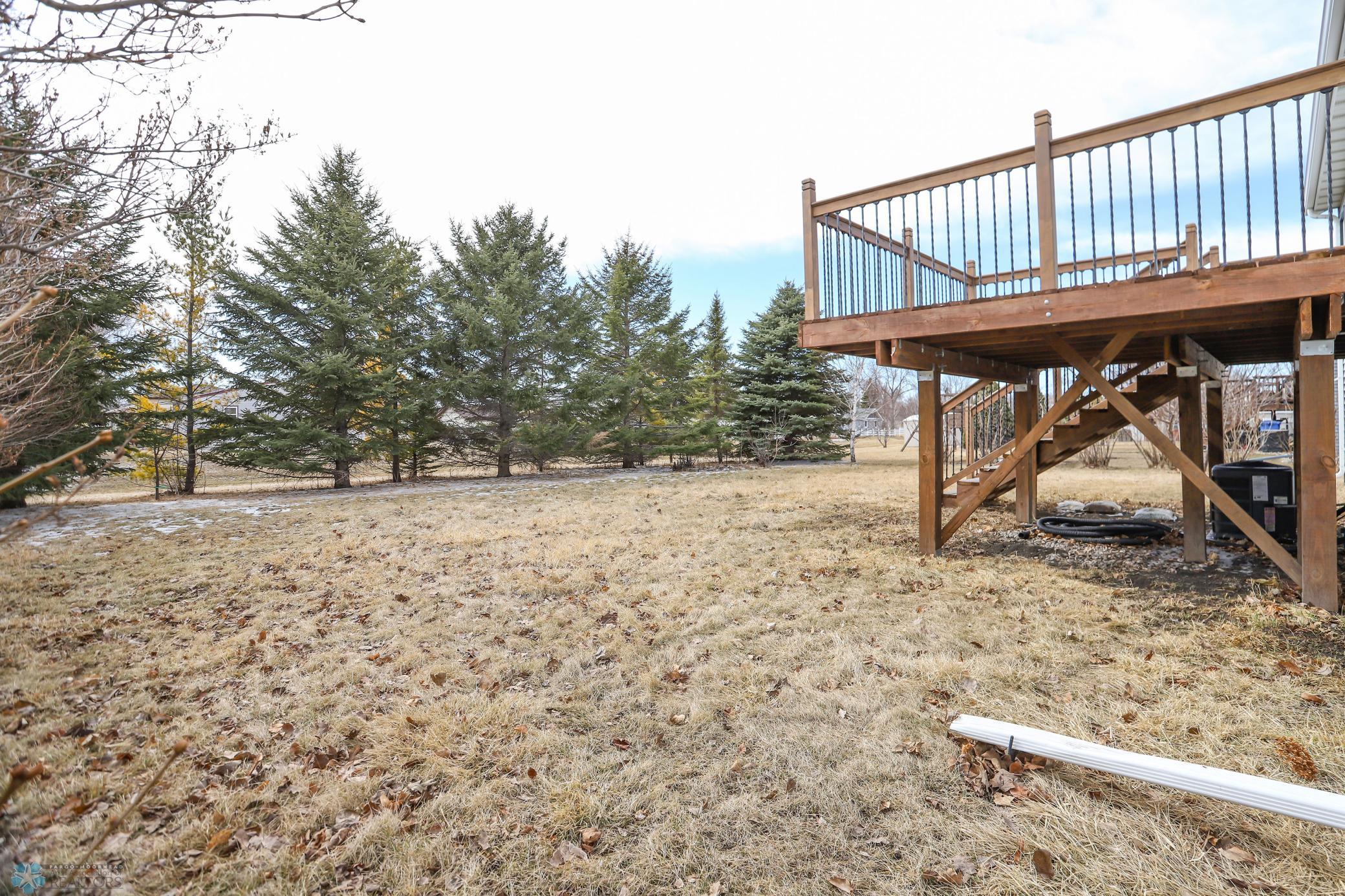 074 deck and yard.jpg