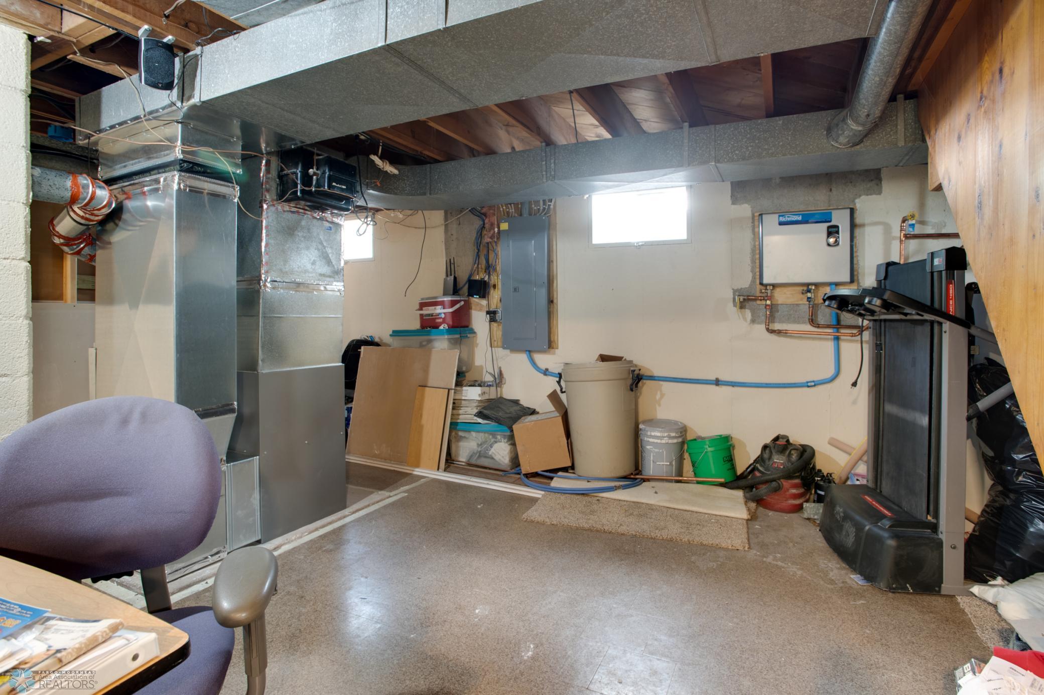 Utility Room/Storage