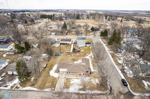 319 6th Avenue SE, Elbow Lake, MN 56531
