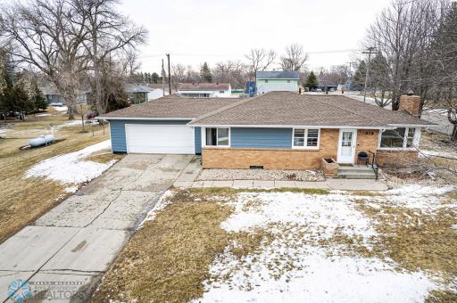 319 6th Avenue SE, Elbow Lake, MN 56531