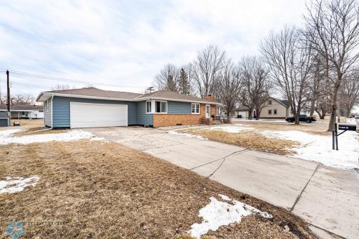 319 6th Avenue SE, Elbow Lake, MN 56531