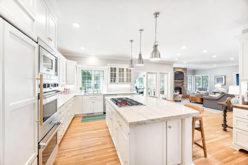 19890 Muirfield Circle, Excelsior, MN 55331