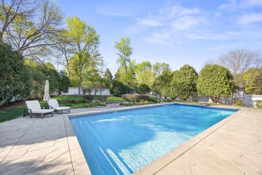 19890 Muirfield Circle, Excelsior, MN 55331
