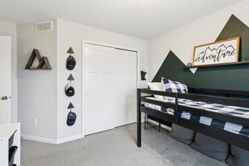 18190 Greyhaven Path, Lakeville, MN 55044