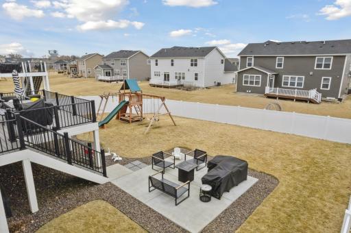 18190 Greyhaven Path, Lakeville, MN 55044