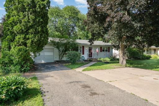13160 N 2nd Avenue, Lindstrom, MN 55045