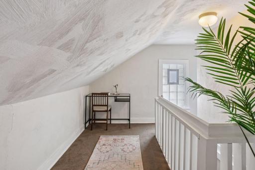 Upper level landing perfect for a home office