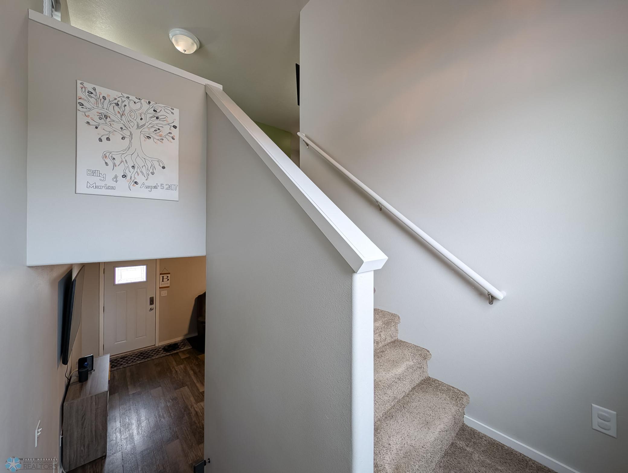 L2P021-202947277.jpg
