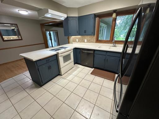 6480 Long Lake Road, Willmar, MN 56201