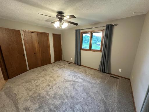 6480 Long Lake Road, Willmar, MN 56201