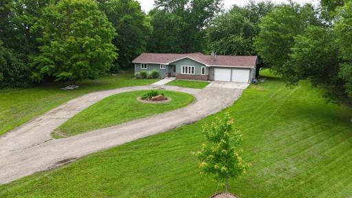 6480 Long Lake Road, Willmar, MN 56201