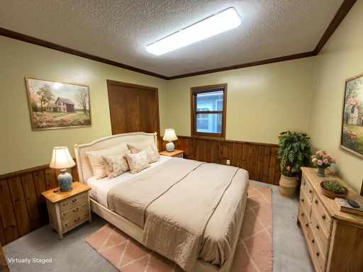 6480 Long Lake Road, Willmar, MN 56201