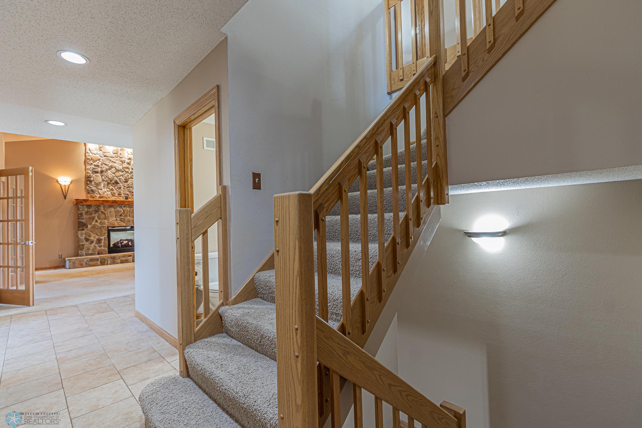 3809 Kensington Dr
West Fargo, ND,-37.jpg