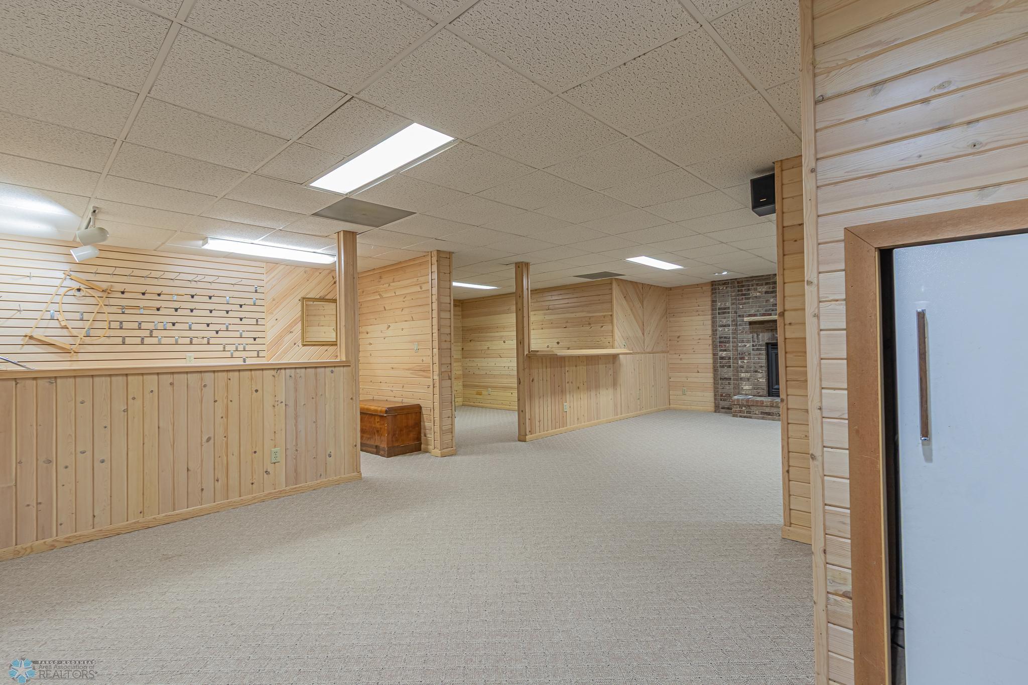 3809 Kensington Dr
West Fargo, ND,-60.jpg