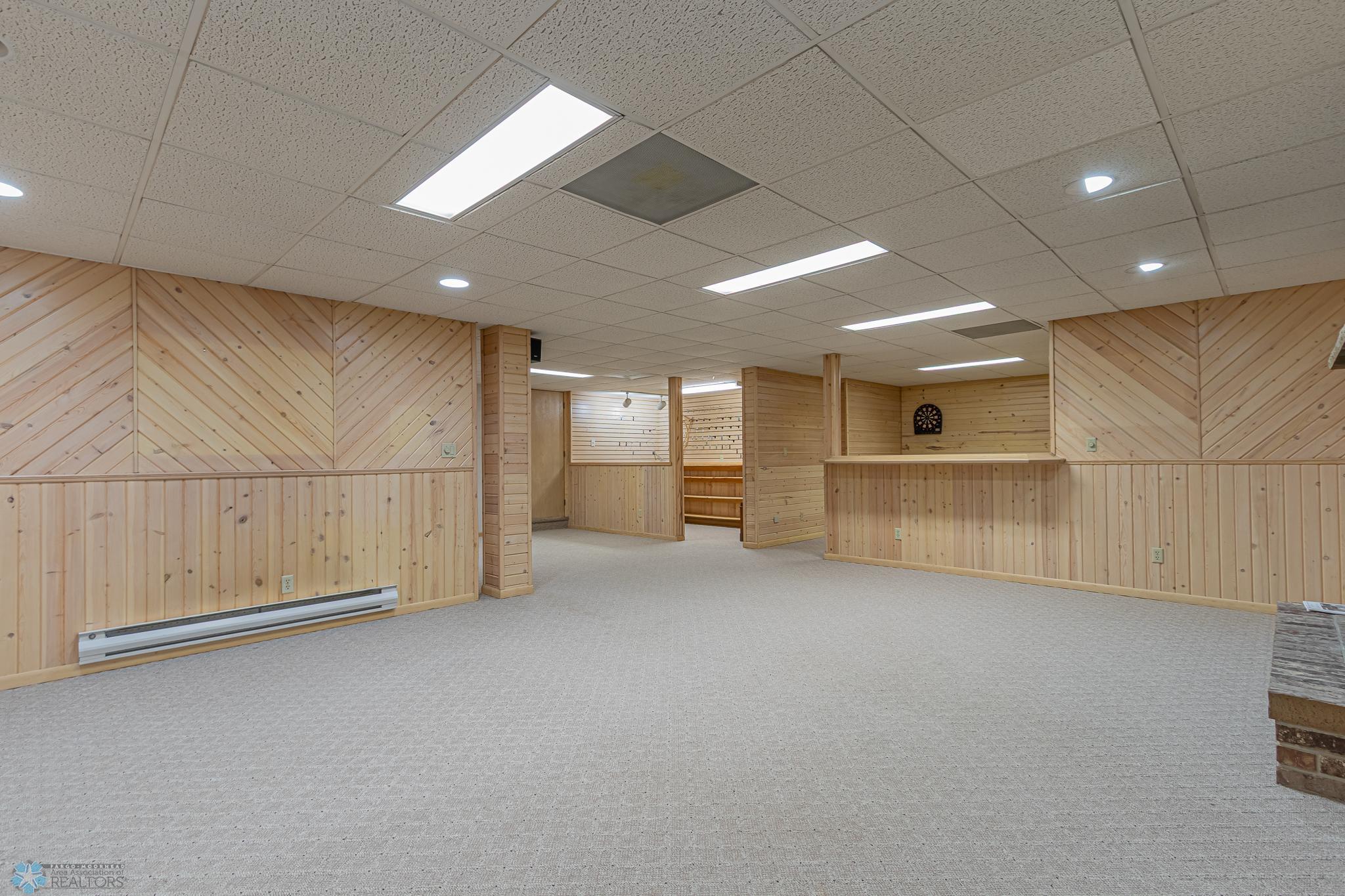 3809 Kensington Dr
West Fargo, ND,-66.jpg