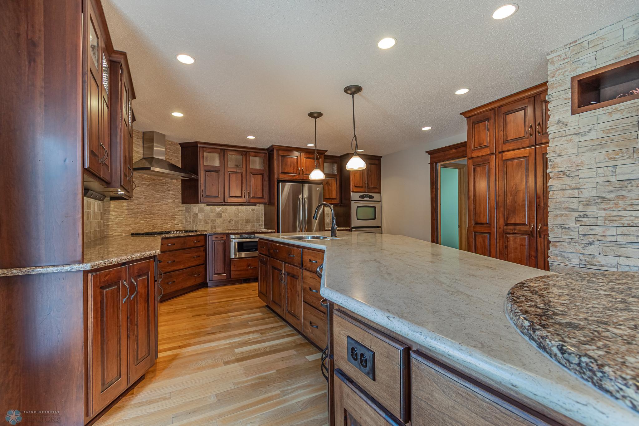 3809 Kensington Dr
West Fargo, ND,-29.jpg