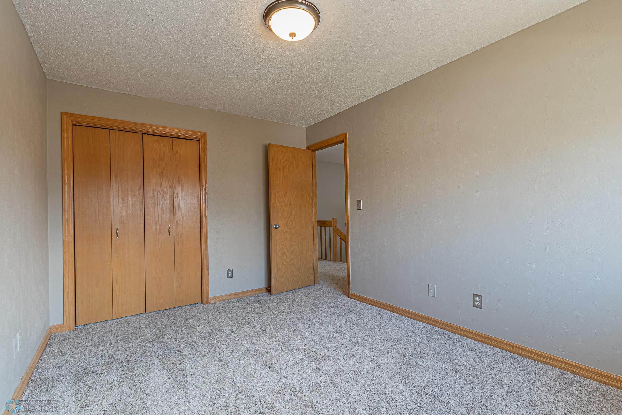 3809 Kensington Dr
West Fargo, ND,-45.jpg