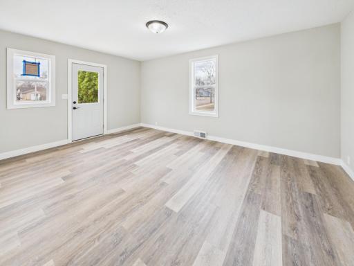 212 6th Street S, Sauk Centre, MN 56378