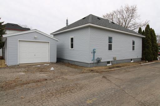 212 6th Street S, Sauk Centre, MN 56378
