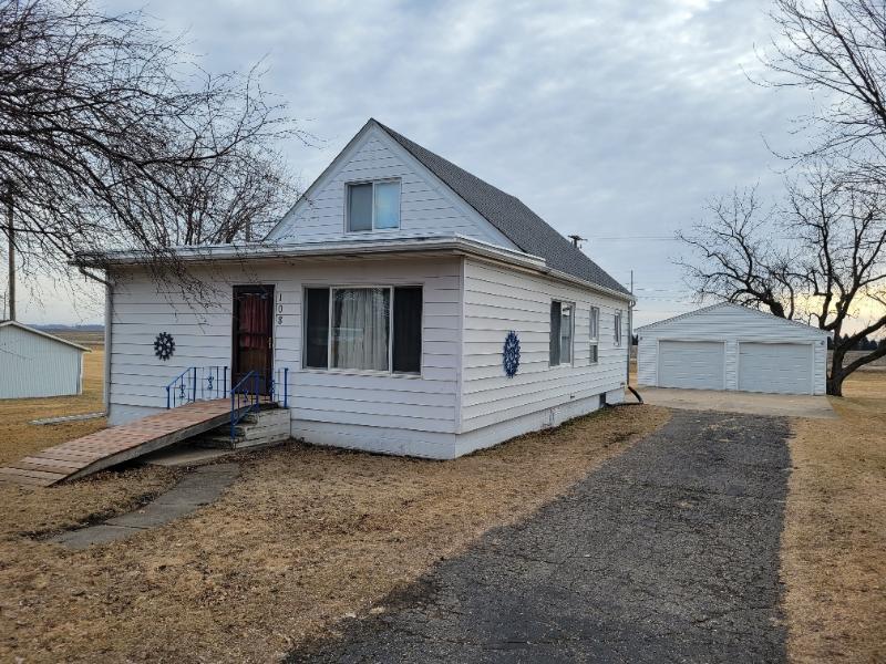 108 N Secor Bricelyn ext front SW.jpg