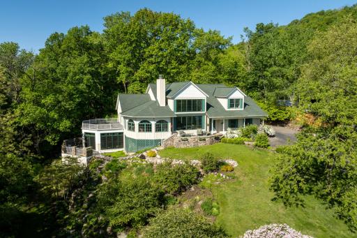 28589 Lake Avenue Way, Frontenac, MN 55026
