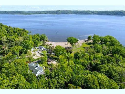 28589 Lake Avenue Way, Frontenac, MN 55026