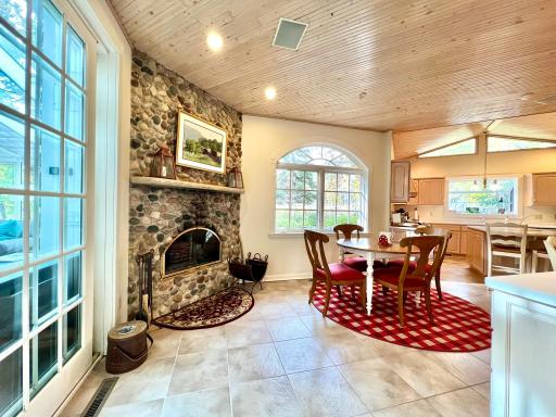 28589 Lake Avenue Way, Frontenac, MN 55026