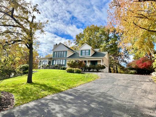 28589 Lake Avenue Way, Frontenac, MN 55026