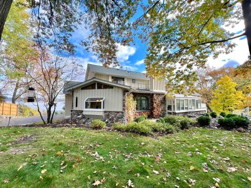 28589 Lake Avenue Way, Frontenac, MN 55026