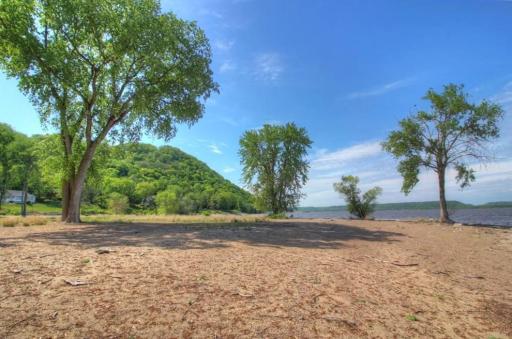 Private Beach w/100 Feet of Water Frontage