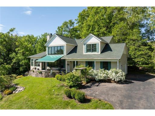 28589 Lake Avenue Way, Frontenac, MN 55026