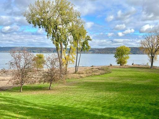 28589 Lake Avenue Way, Frontenac, MN 55026