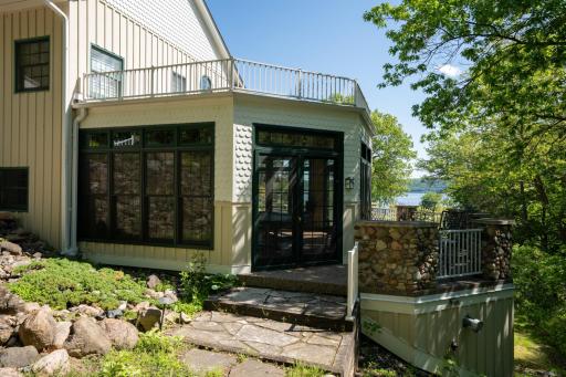 28589 Lake Avenue Way, Frontenac, MN 55026