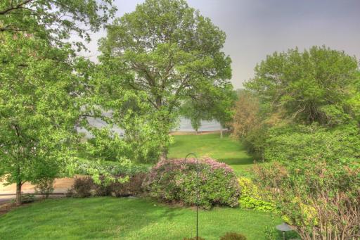28589 Lake Avenue Way, Frontenac, MN 55026
