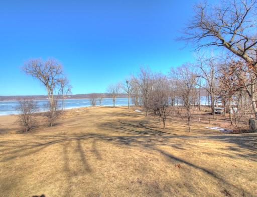 28589 Lake Avenue Way, Frontenac, MN 55026