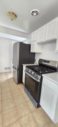 2175 Bush Avenue E, Saint Paul, MN 55119