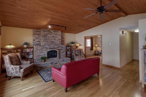 30156 County Road 3, Merrifield, MN 56465