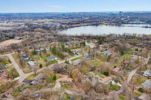 3-web-or-mls-4840-Barbara-Dr-Aerial-03.jpg