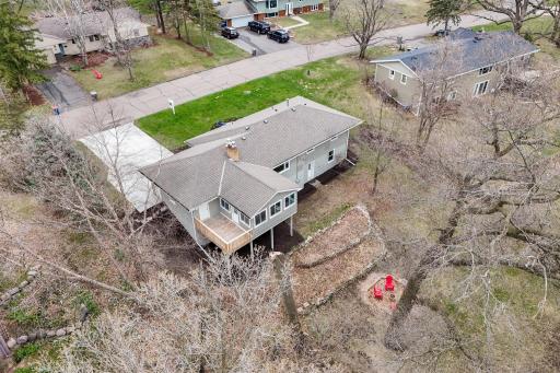 7-web-or-mls-4840-Barbara-Dr-Aerial-07.jpg