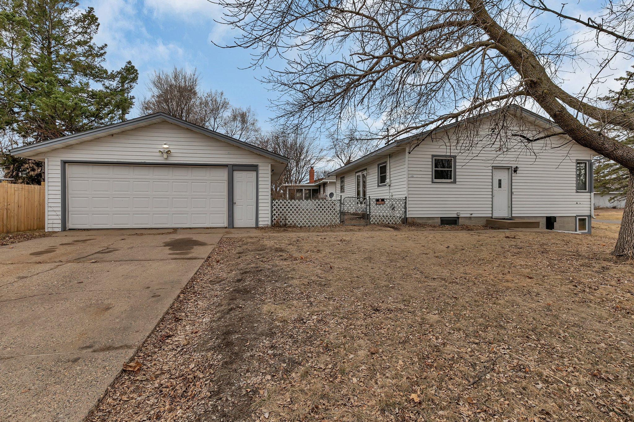 Side of house + garage