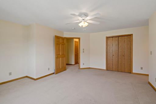 2175 13th Avenue E, Saint Paul, MN 55109