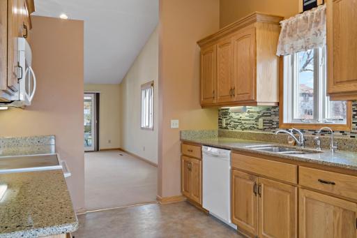 2175 13th Avenue E, Saint Paul, MN 55109