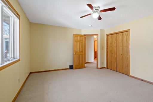 2175 13th Avenue E, Saint Paul, MN 55109