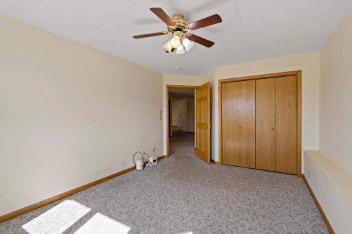 2175 13th Avenue E, Saint Paul, MN 55109