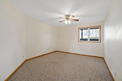 2175 13th Avenue E, Saint Paul, MN 55109
