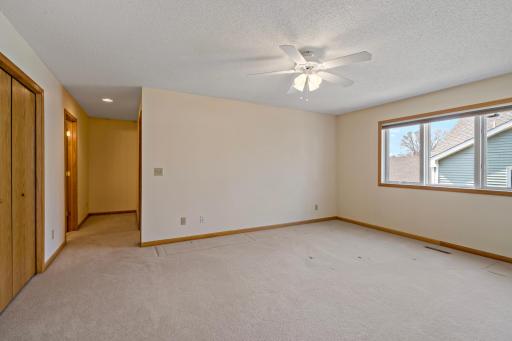 2175 13th Avenue E, Saint Paul, MN 55109