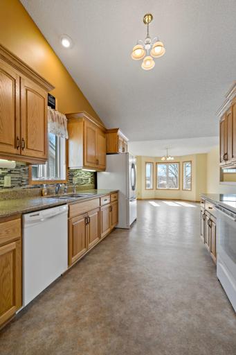 2175 13th Avenue E, Saint Paul, MN 55109