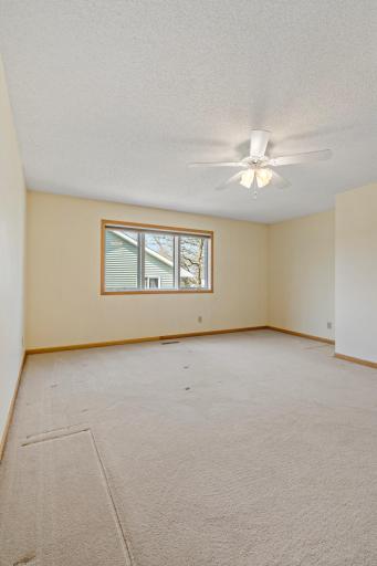 2175 13th Avenue E, Saint Paul, MN 55109