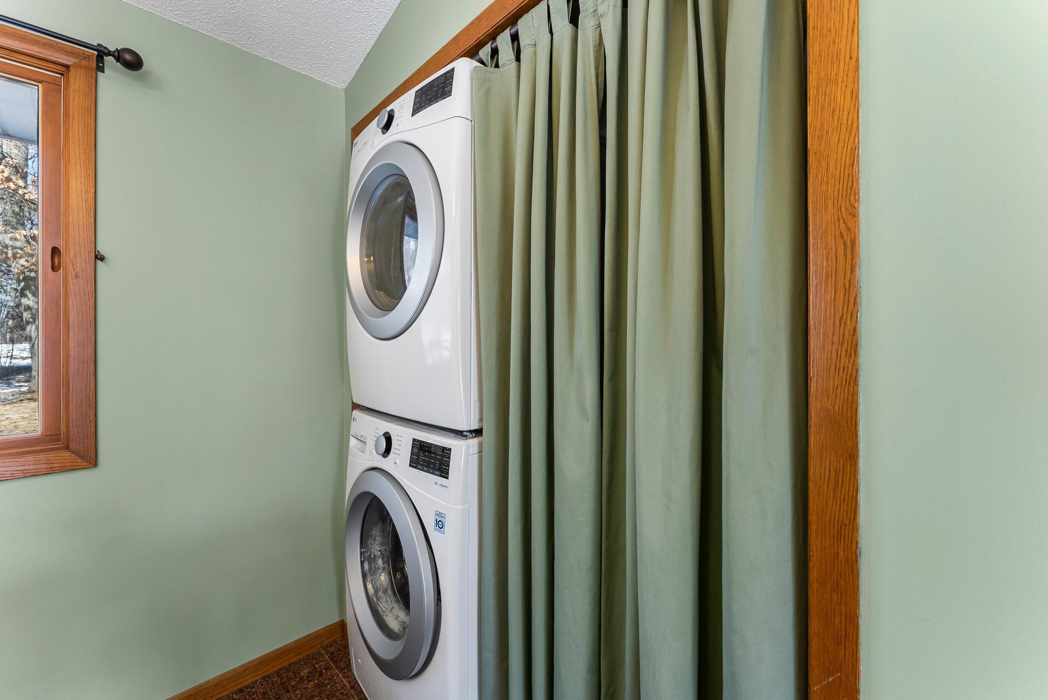 23-web-or-mls-9400 Old Concord Blvd-66.jpg